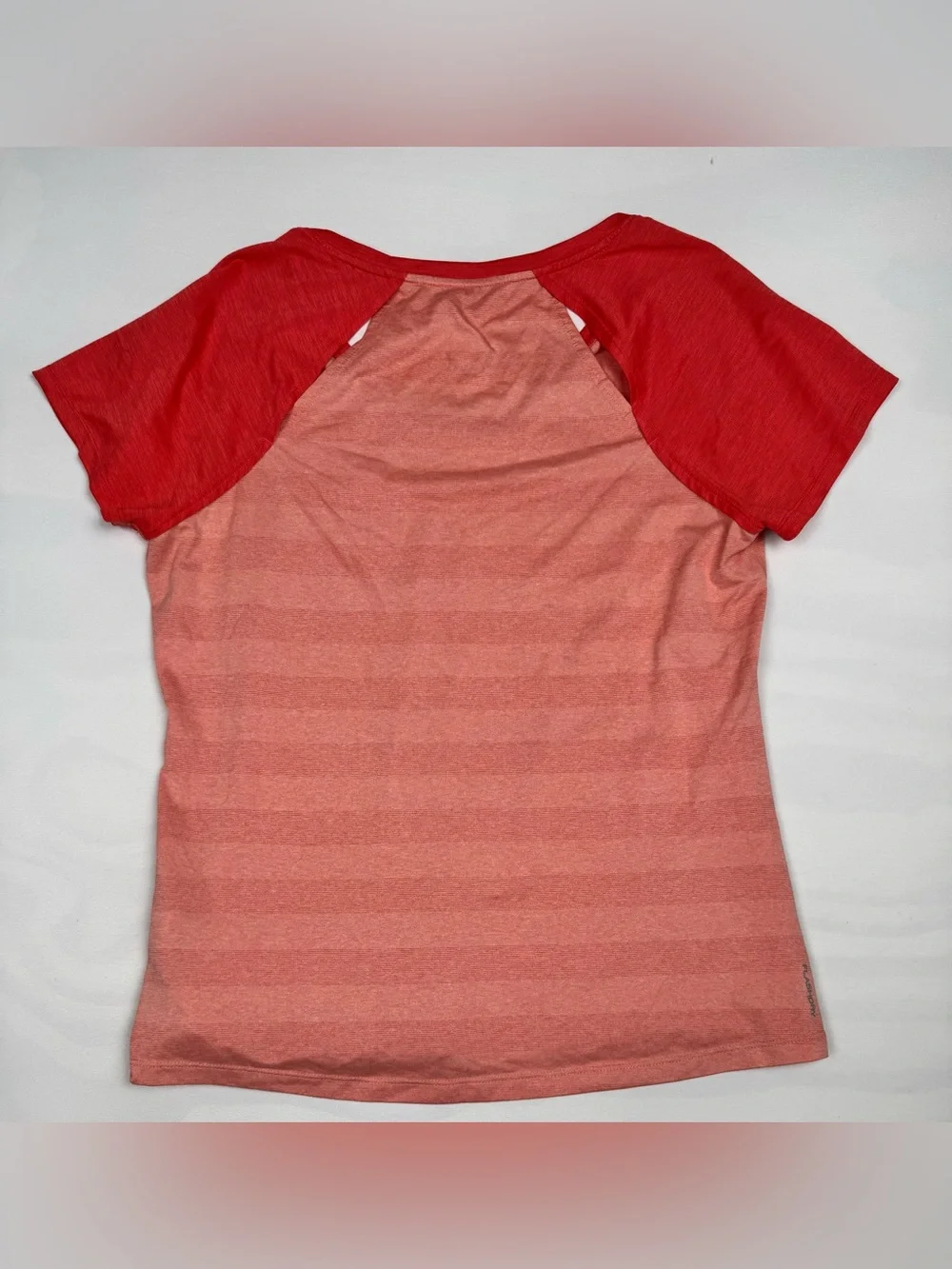 The North Face FlashDry Short Sleeve Tee Pink Women’s XL